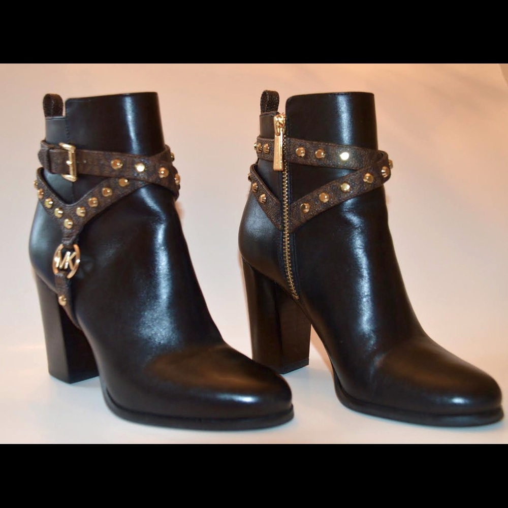 Michael Kors Preston booties